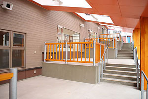 市場スペース(3区画)